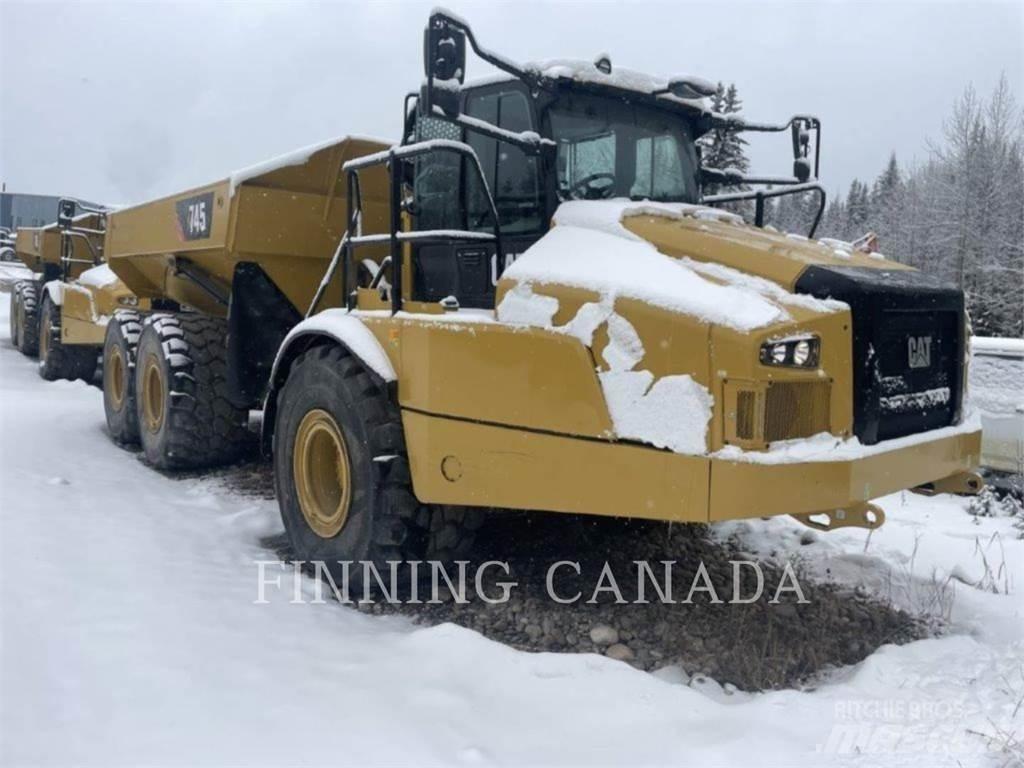 CAT 745 Tombereau articulé