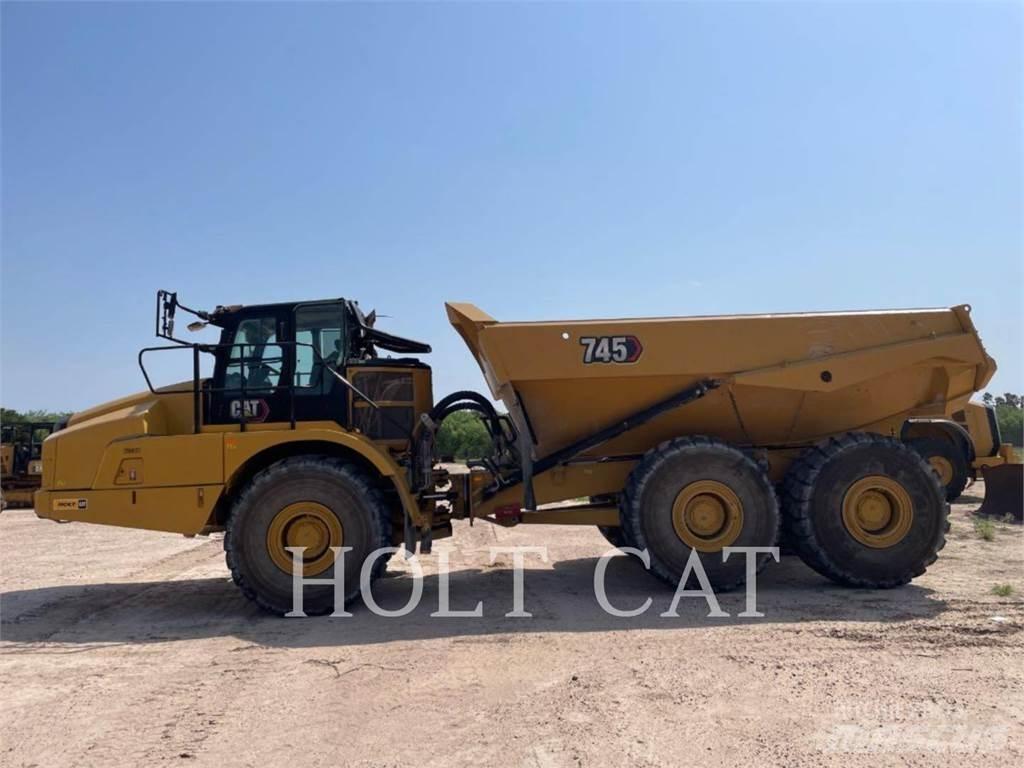 CAT 745 Tombereau articulé