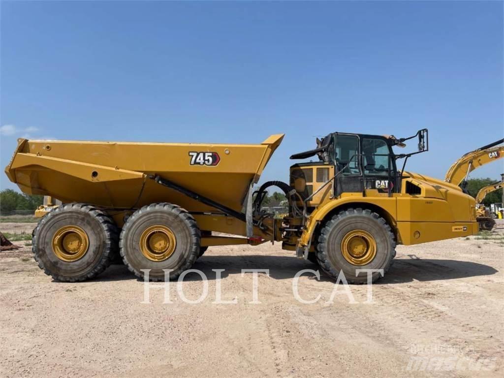 CAT 745 Tombereau articulé