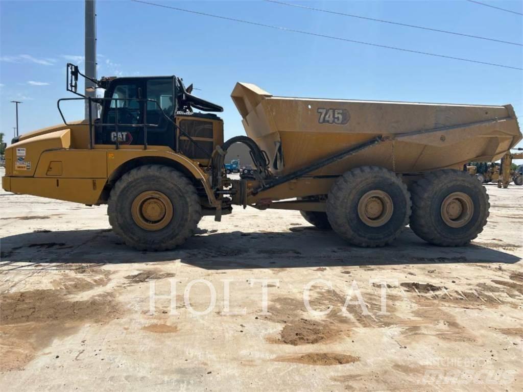 CAT 745 Tombereau articulé