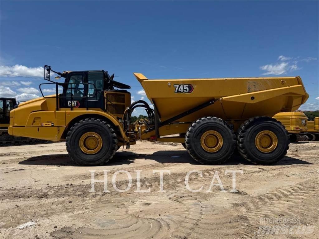 CAT 745 Tombereau articulé