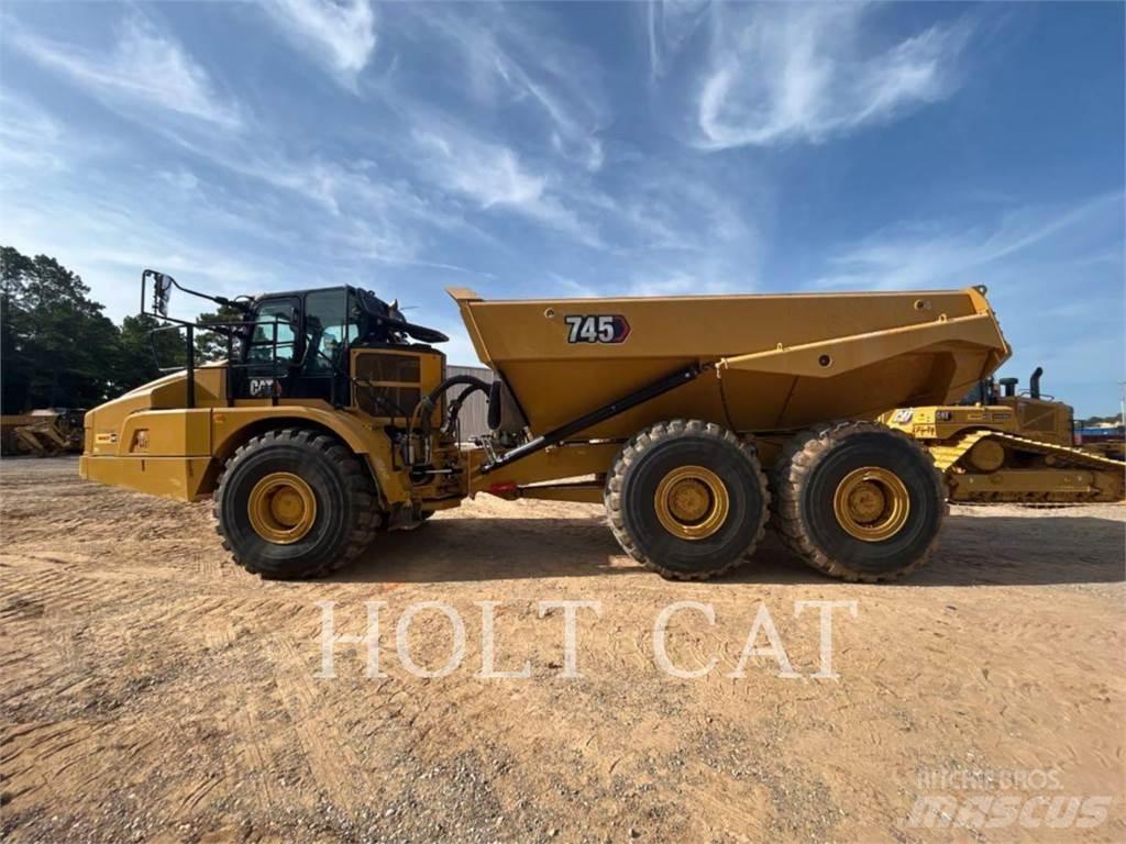 CAT 745 Tombereau articulé
