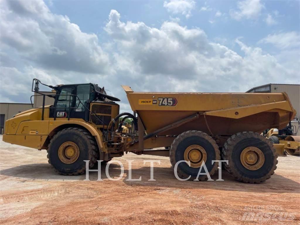 CAT 745 Tombereau articulé