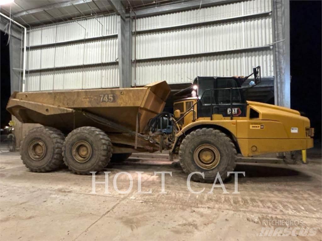 CAT 745 Tombereau articulé