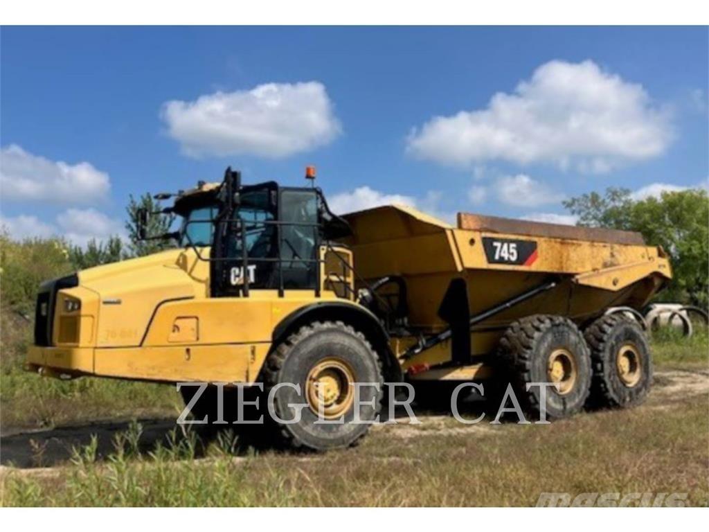 CAT 745 Tombereau articulé