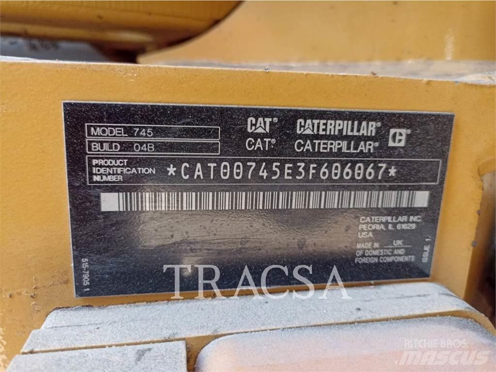 CAT 745 Tombereau articulé