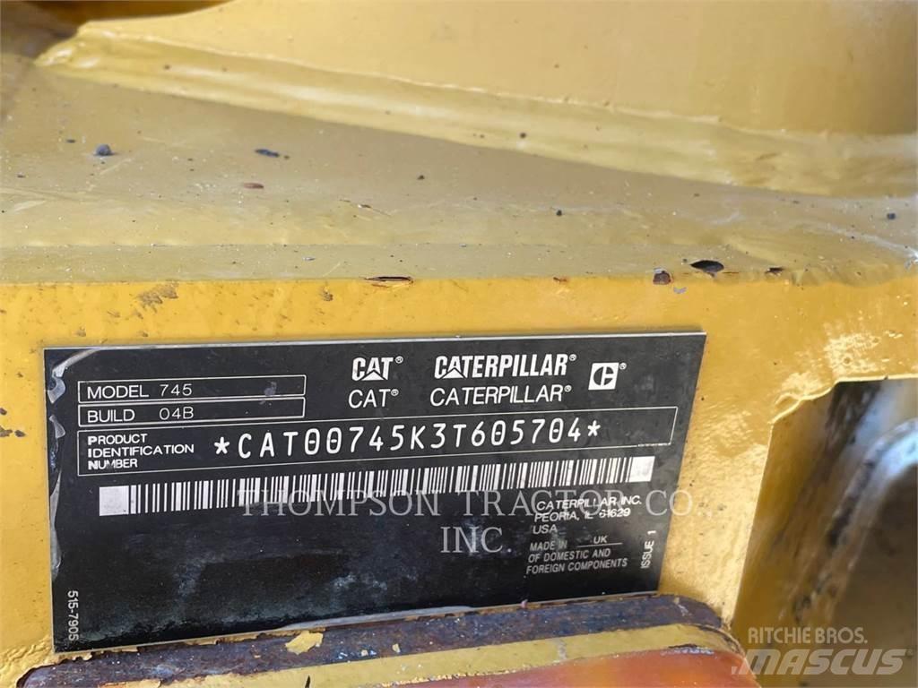 CAT 745 Tombereau articulé
