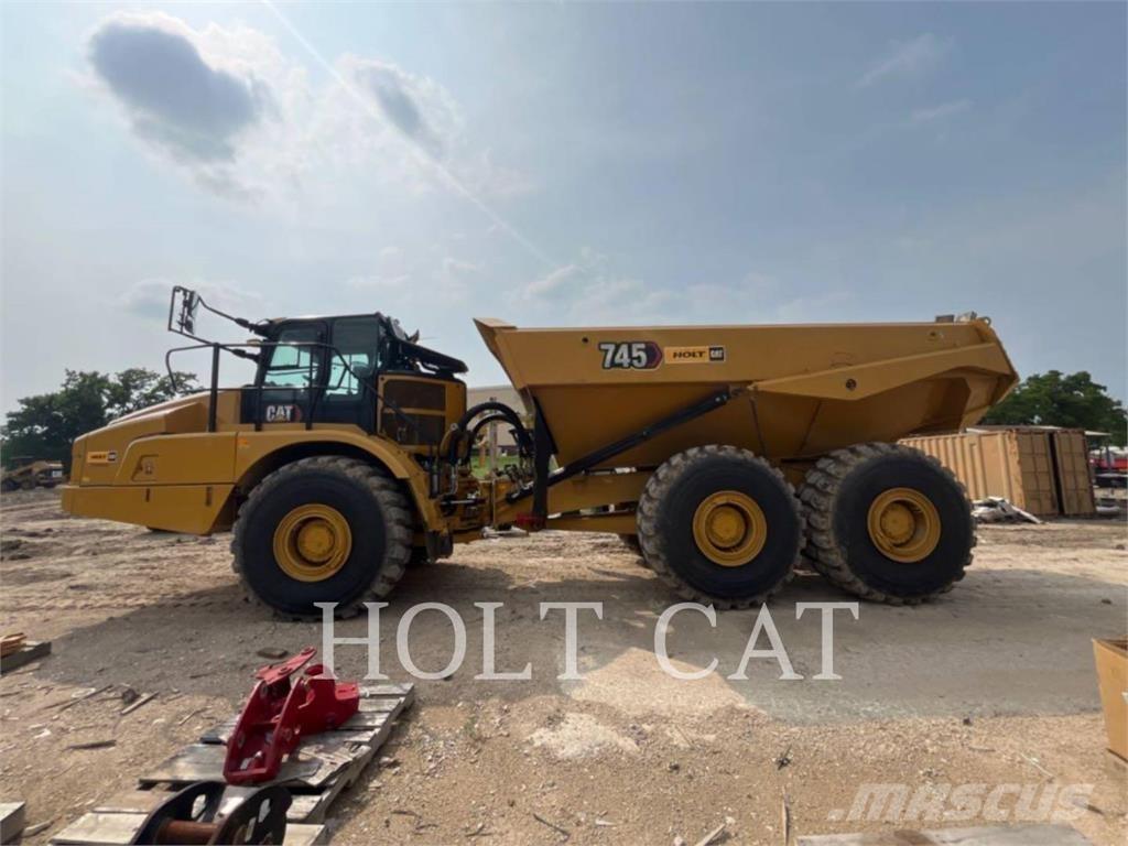 CAT 745 Tombereau articulé