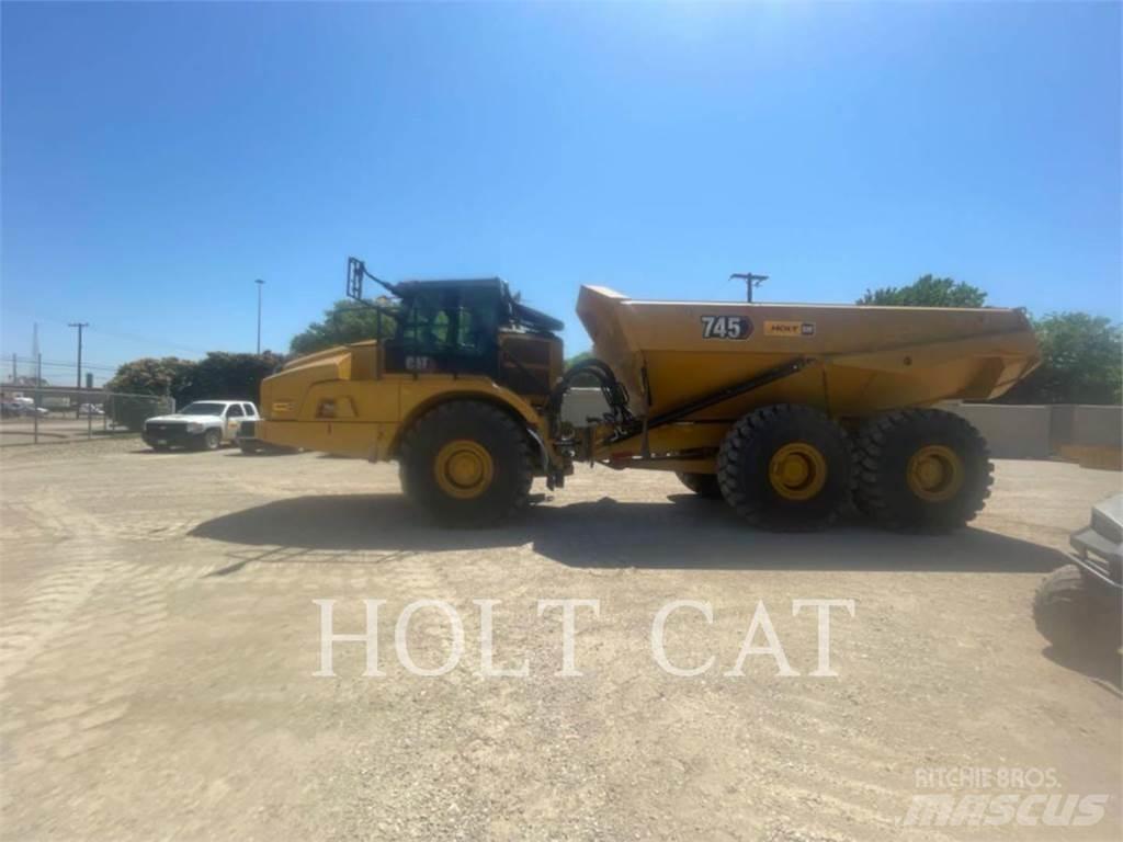 CAT 745 Tombereau articulé