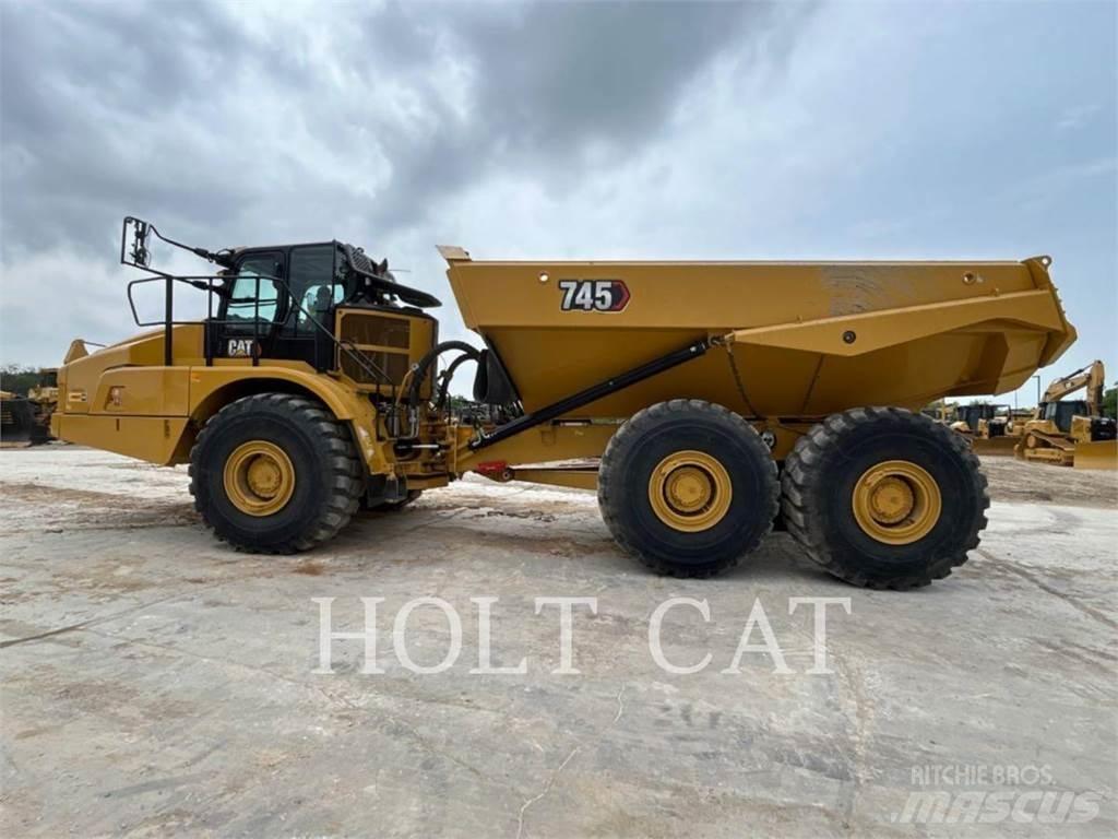 CAT 745 Tombereau articulé