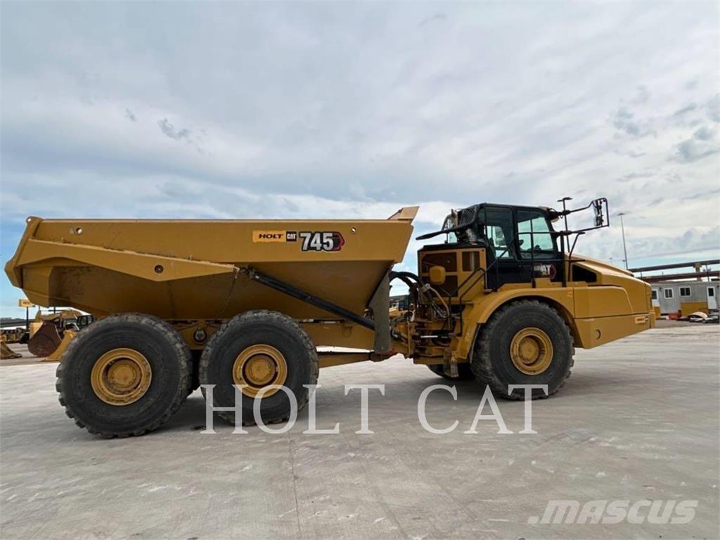 CAT 745 Tombereau articulé