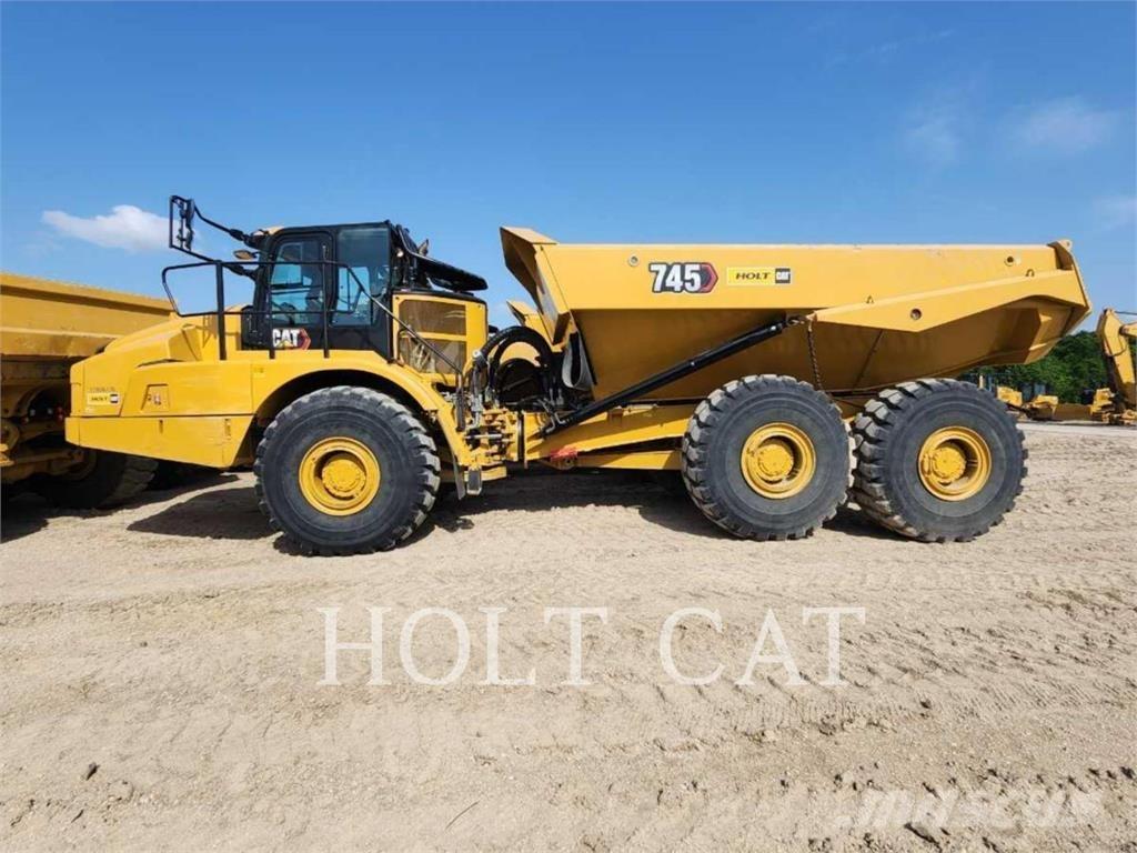 CAT 745 Tombereau articulé