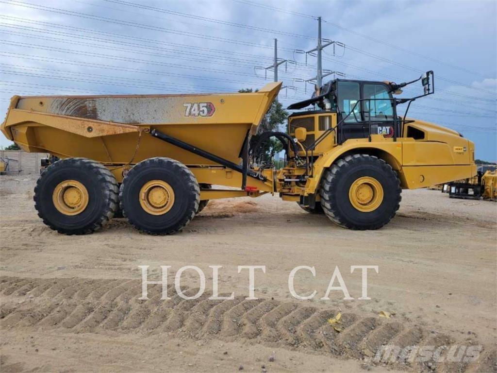 CAT 745 Tombereau articulé