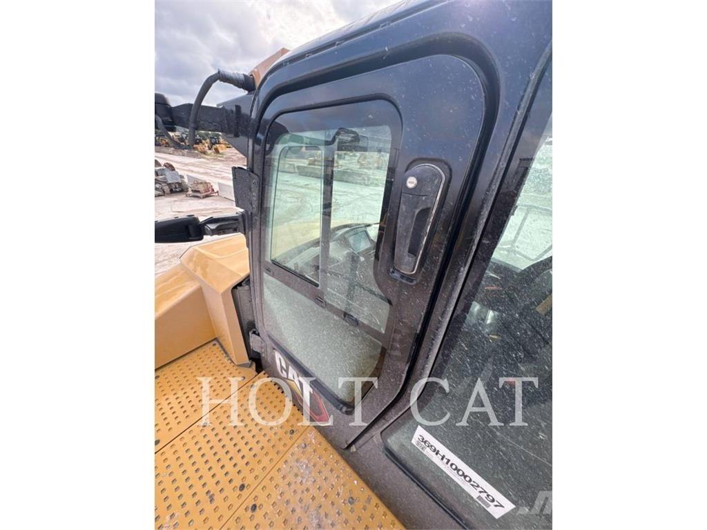 CAT 745 Tombereau articulé