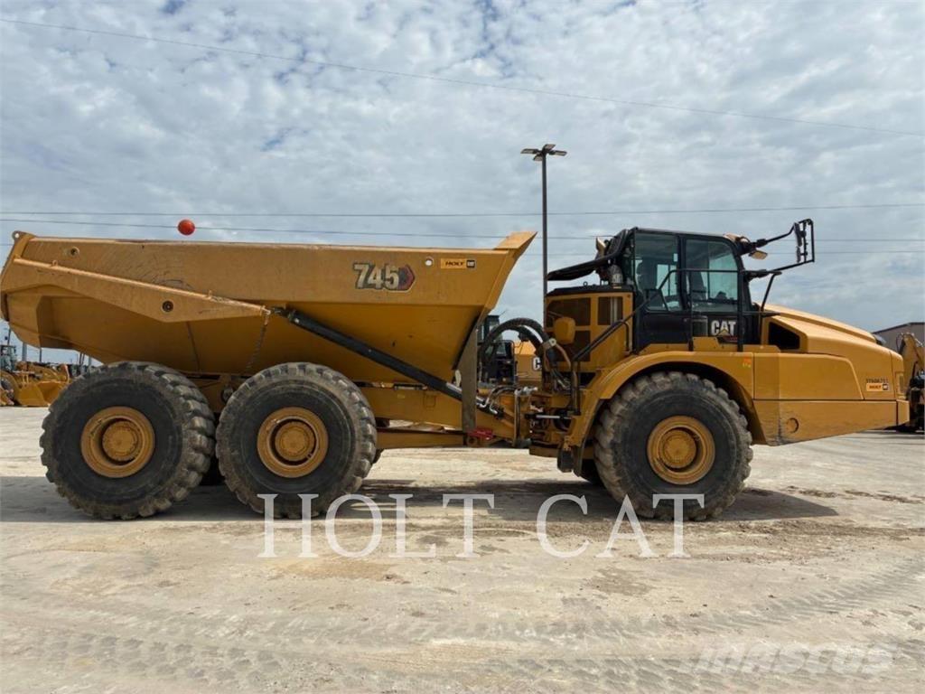 CAT 745 Tombereau articulé