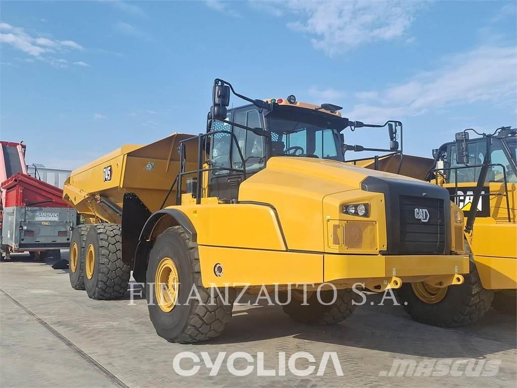 CAT 745 Tombereau articulé