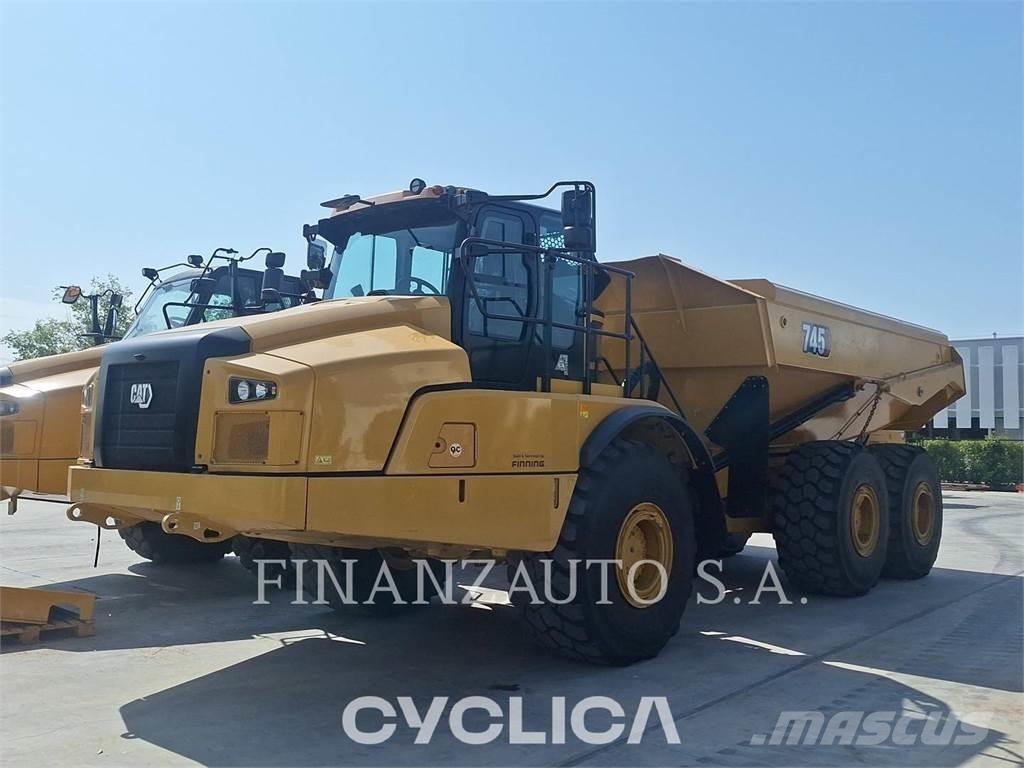 CAT 745 Tombereau articulé