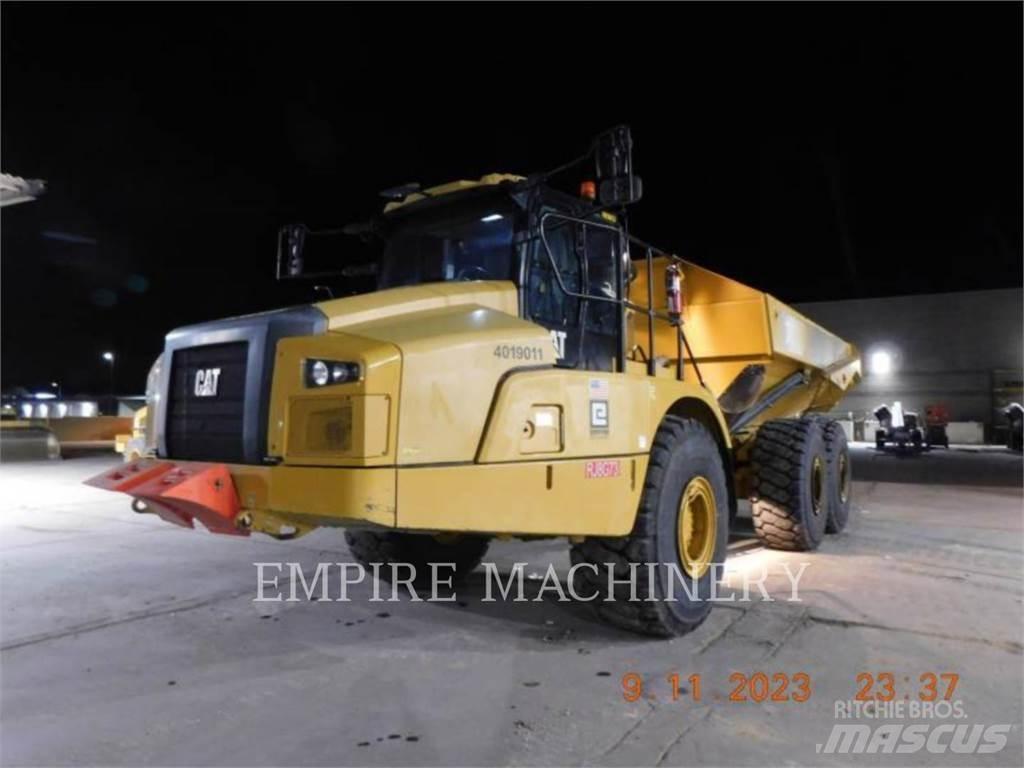CAT 745-04 Tombereau articulé