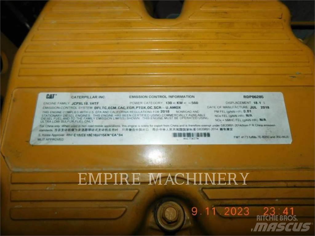 CAT 745-04 Tombereau articulé