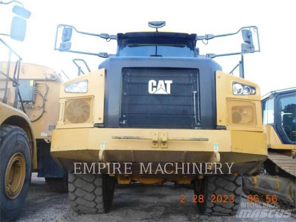 CAT 745-04 Tombereau articulé