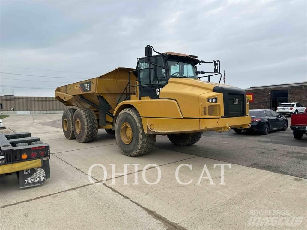 CAT 745-04 Tombereau articulé