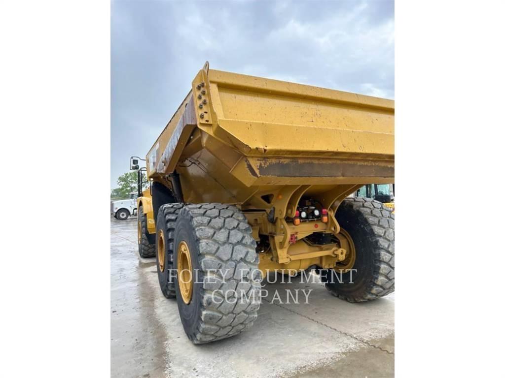 CAT 745-04 Tombereau articulé