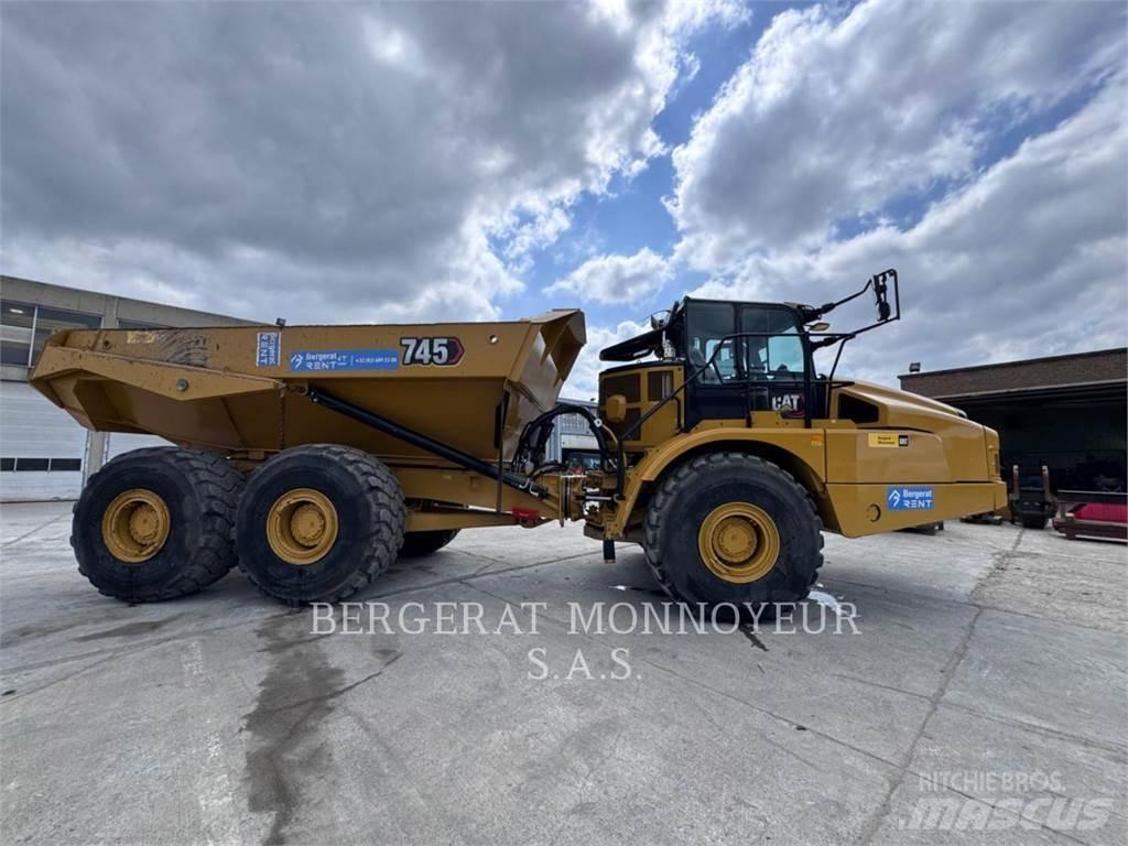CAT 745-04 Tombereau articulé