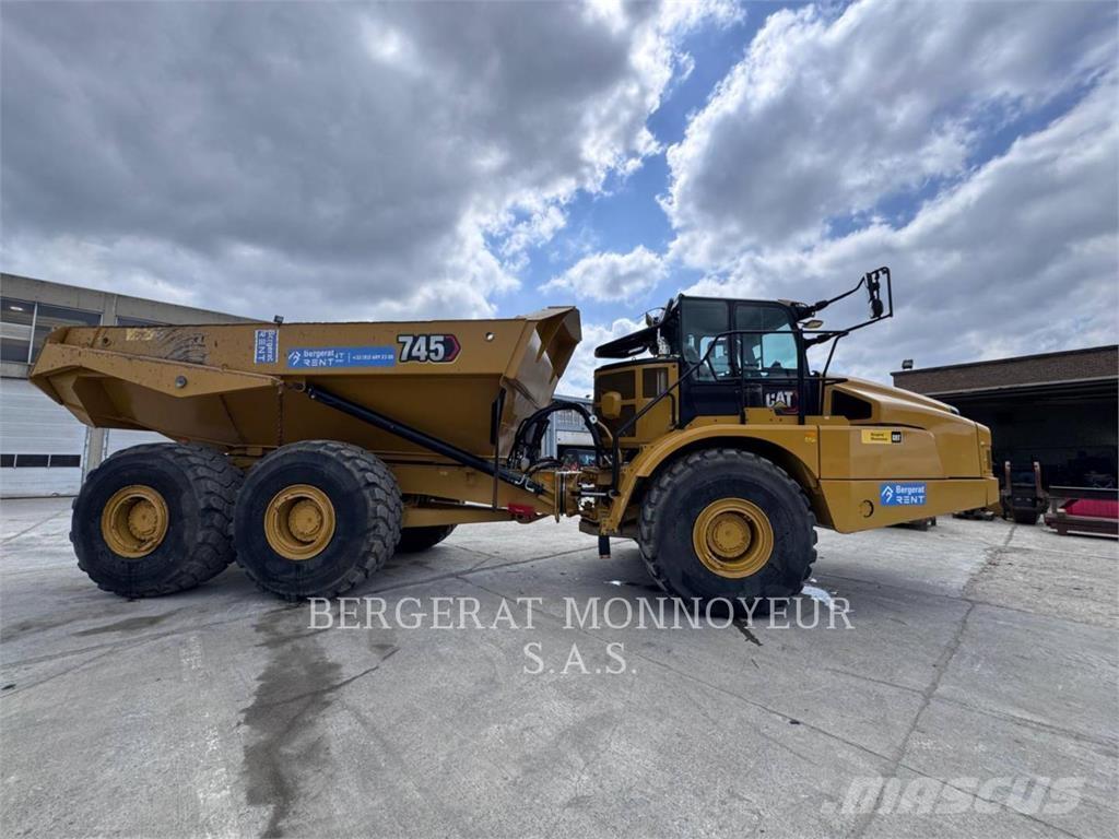 CAT 745-04 Tombereau articulé