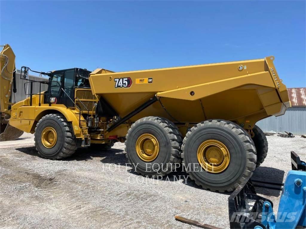 CAT 745-04 Tombereau articulé