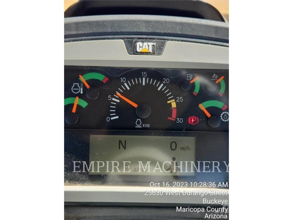 CAT 745-04 Tombereau articulé