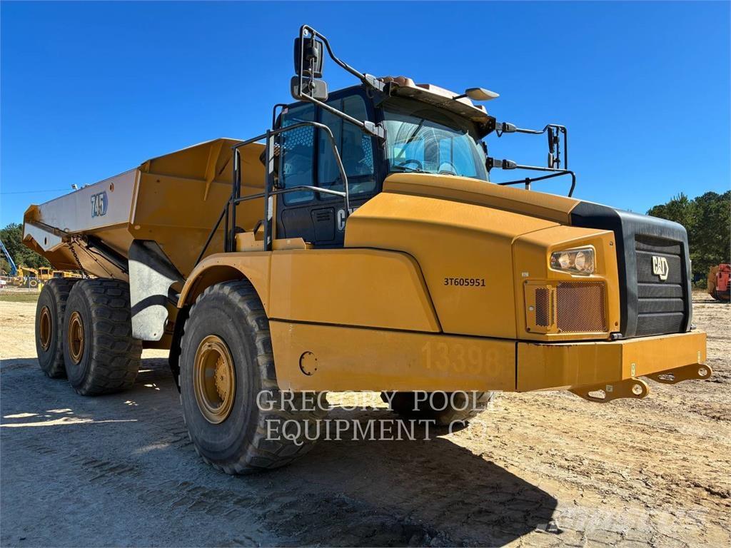 CAT 745-04 Tombereau articulé