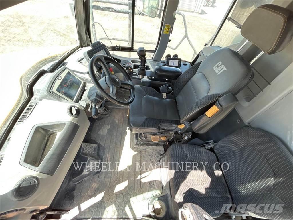 CAT 745 TG Tombereau articulé