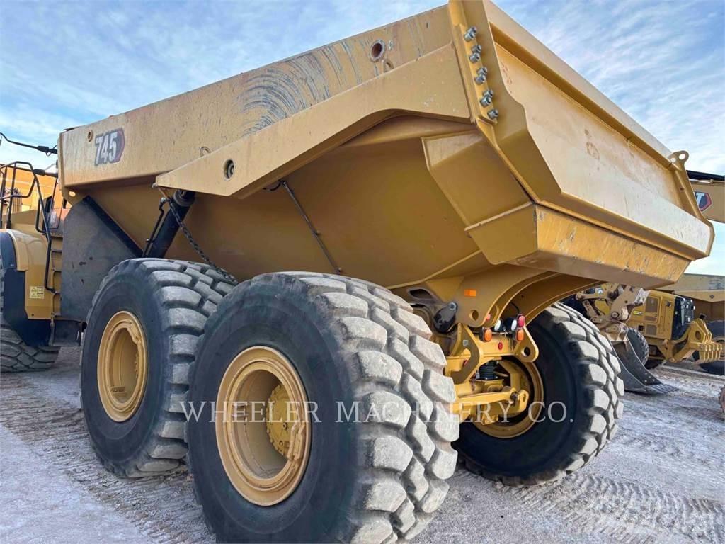 CAT 745 TG Tombereau articulé