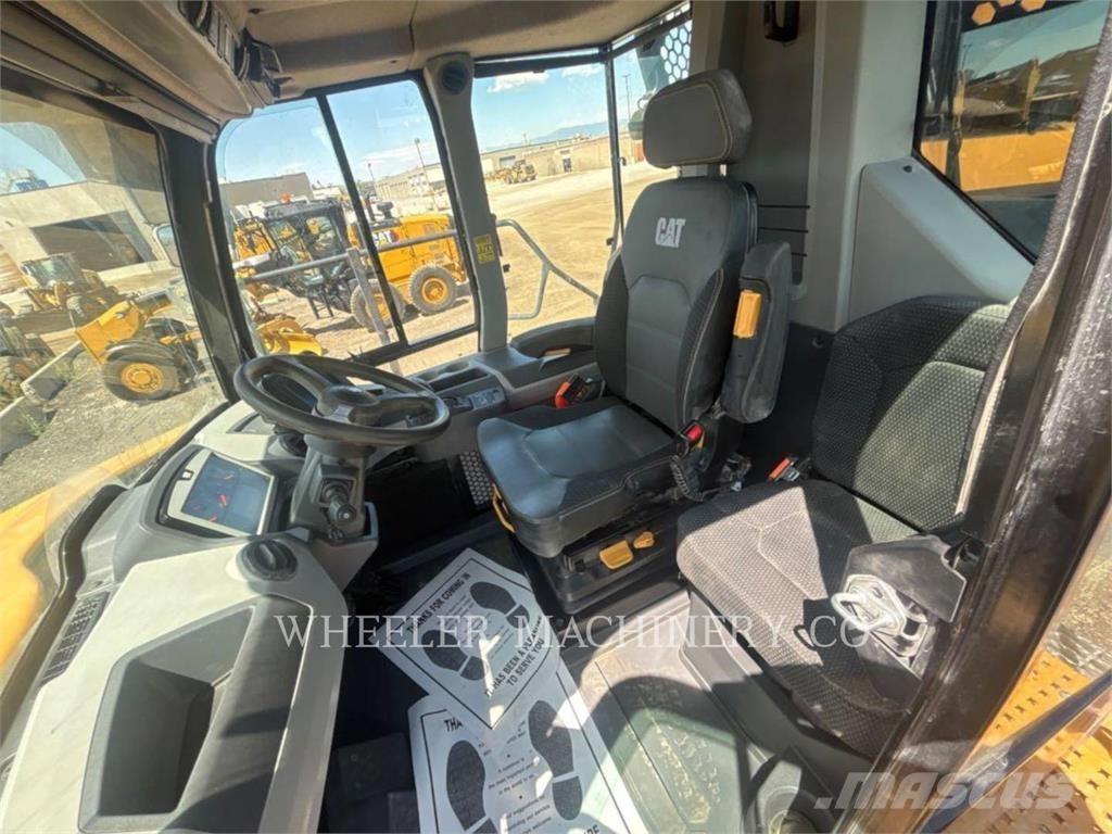 CAT 745 TG Tombereau articulé