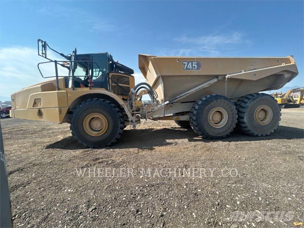 CAT 745 TG Tombereau articulé