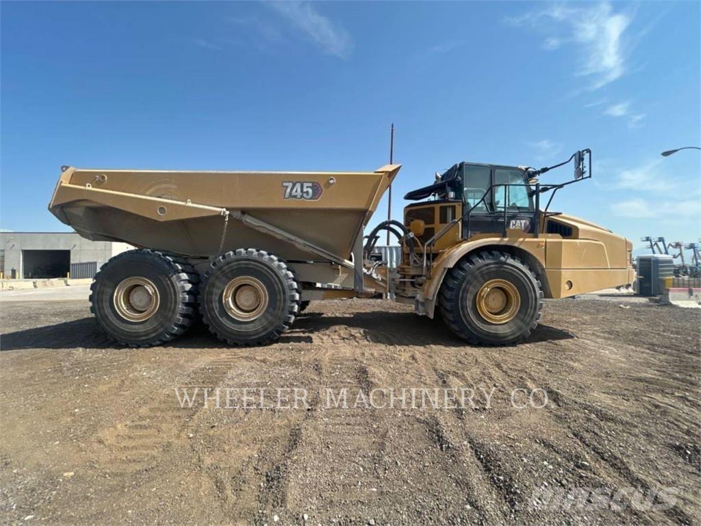 CAT 745 TG Tombereau articulé