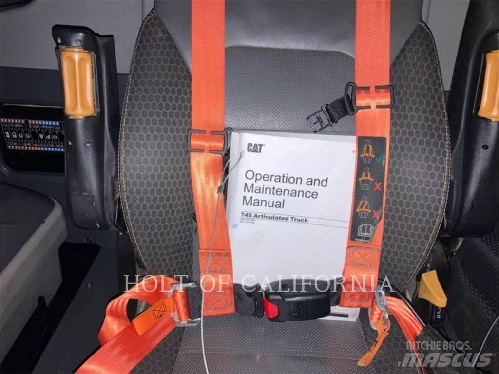 CAT 745 WT Motrici cisterna