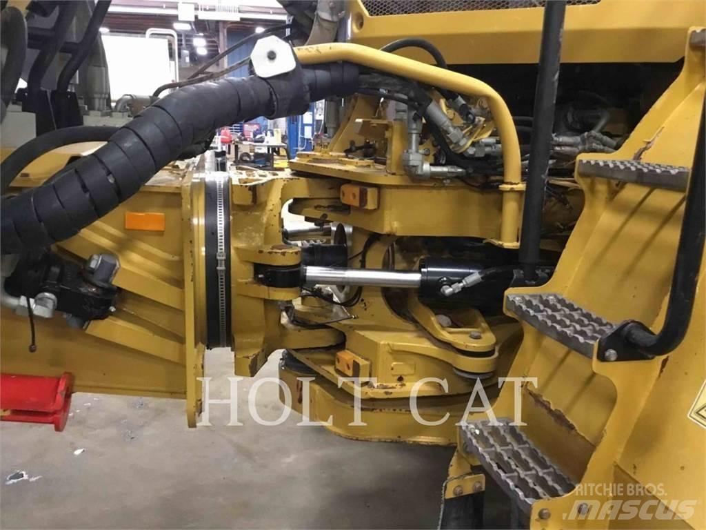 CAT 74504 Tombereau articulé