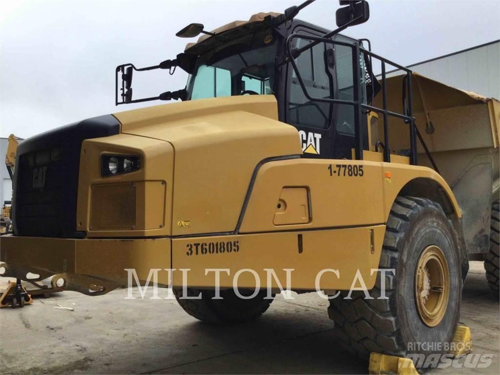 CAT 74504 Tombereau articulé