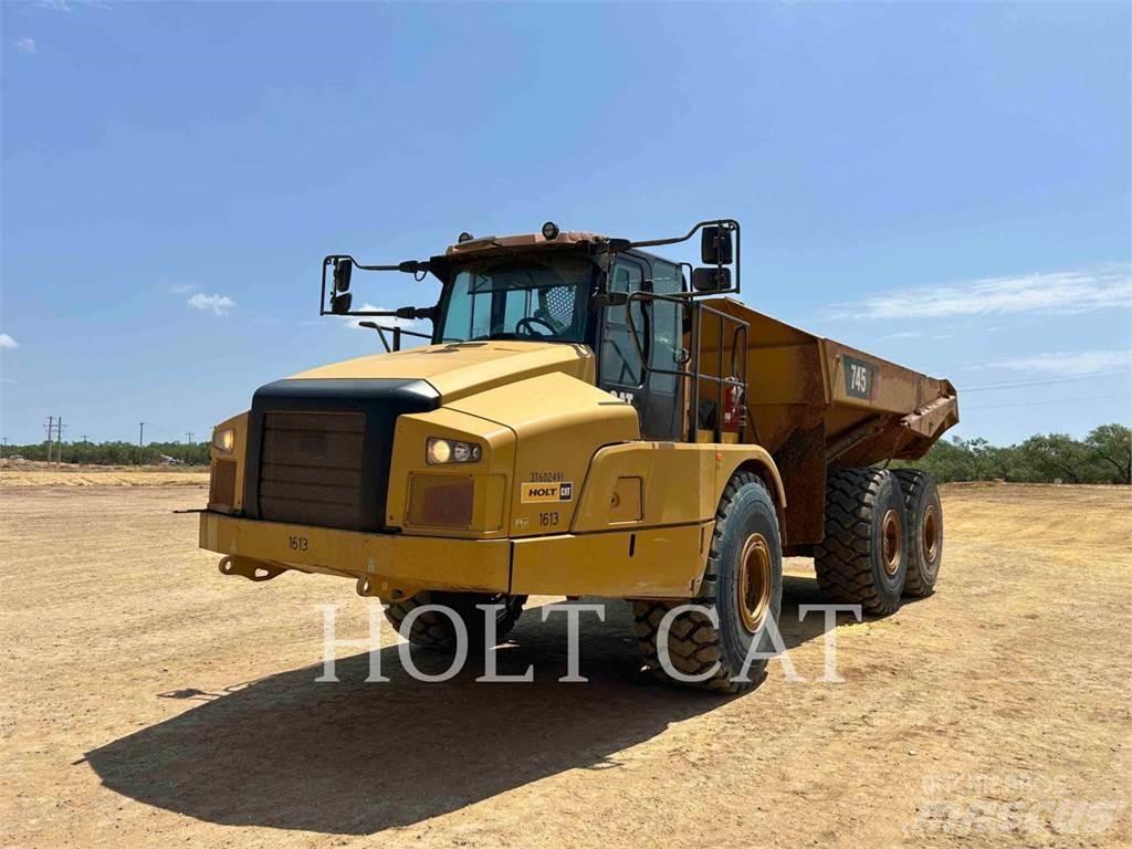CAT 74504 Tombereau articulé