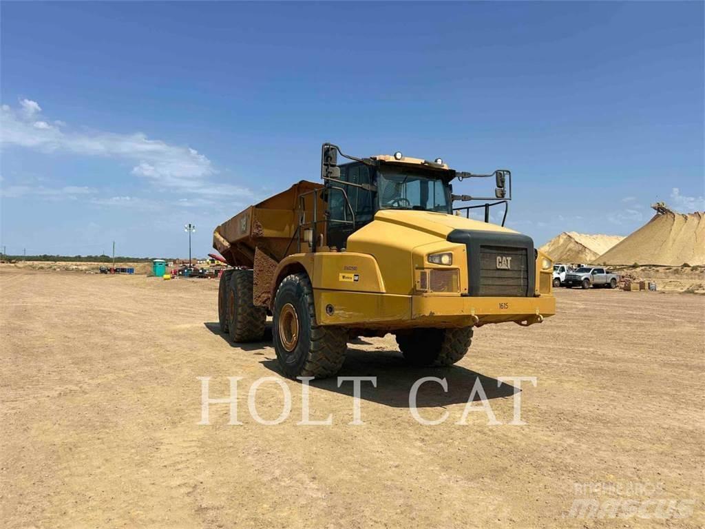 CAT 74504 Tombereau articulé