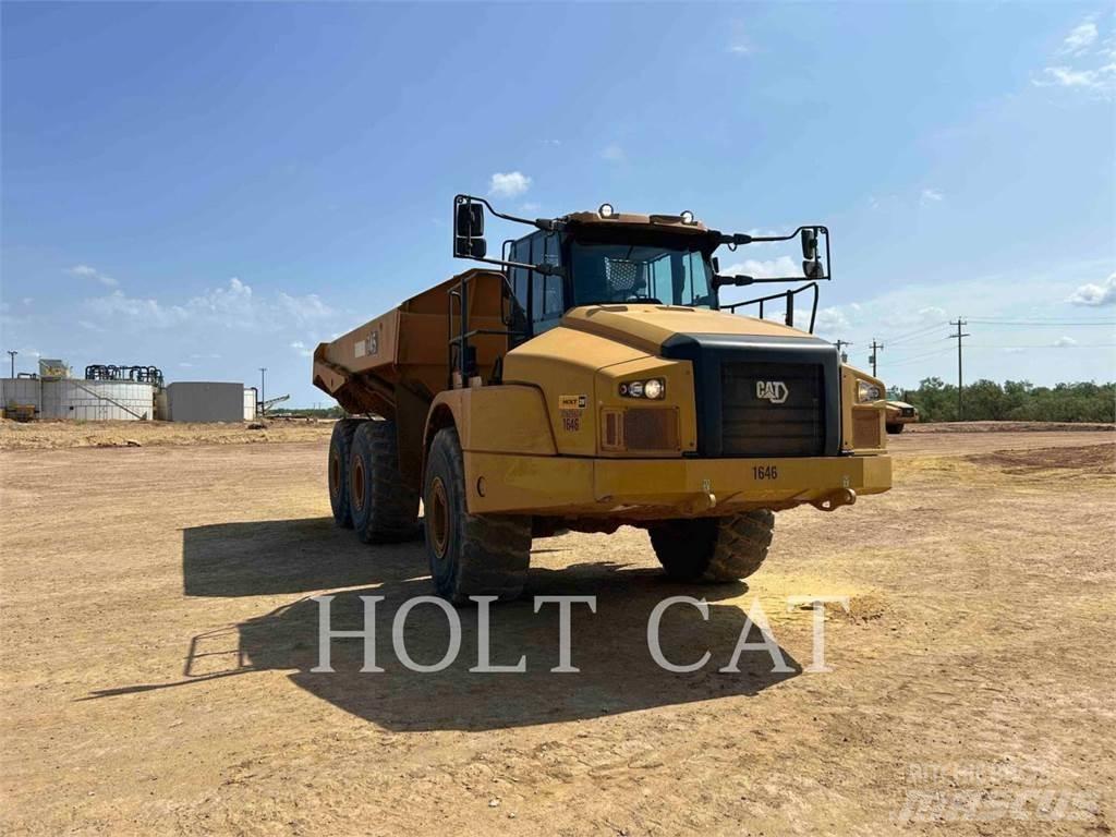 CAT 74504 Tombereau articulé