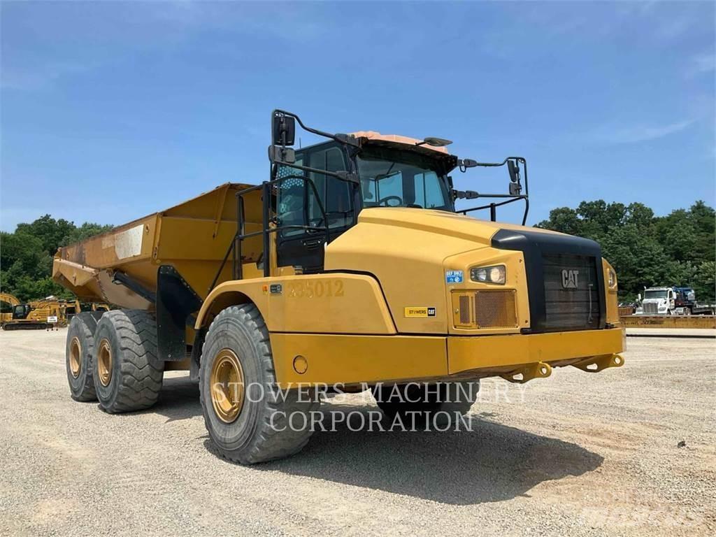 CAT 74504 Tombereau articulé