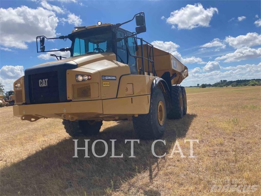 CAT 74504 Tombereau articulé