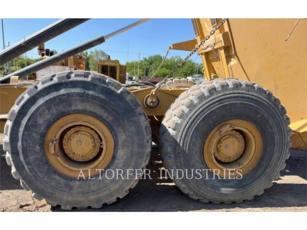 CAT 745C Tombereau articulé