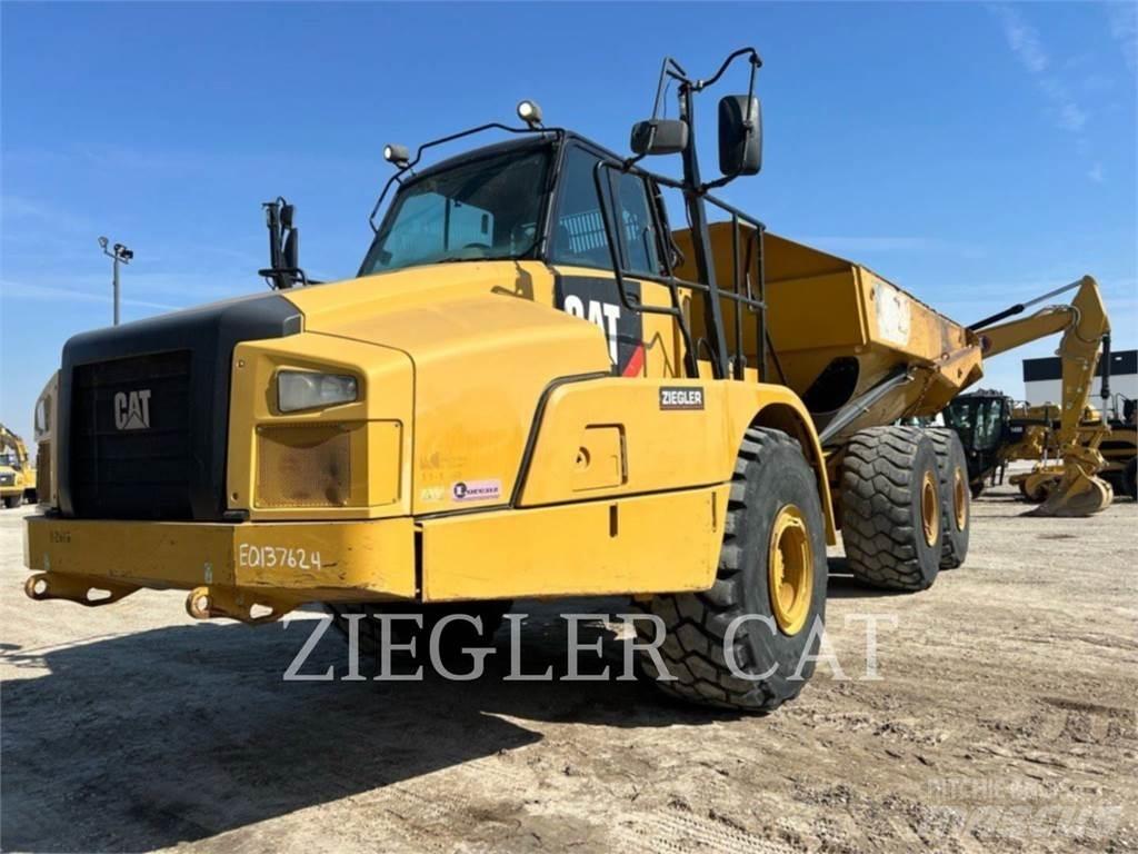 CAT 745C Tombereau articulé