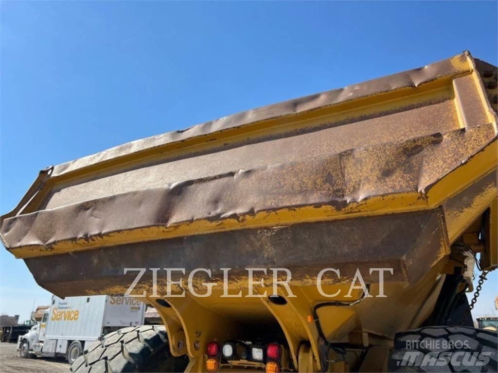 CAT 745C Tombereau articulé