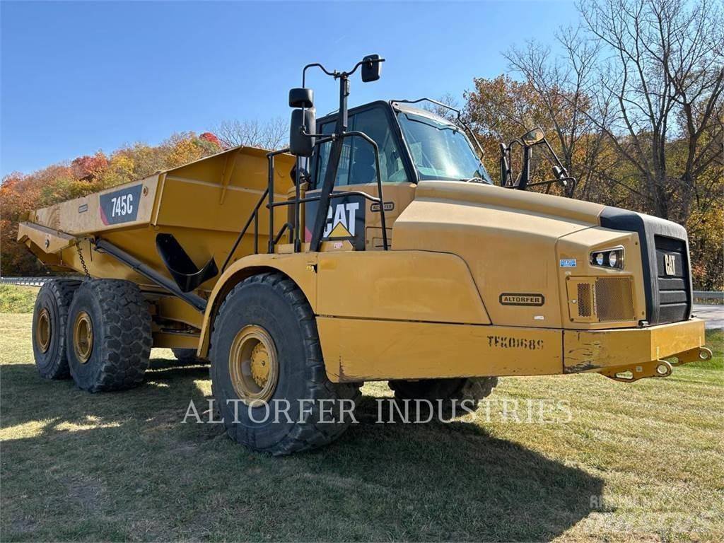 CAT 745C Tombereau articulé