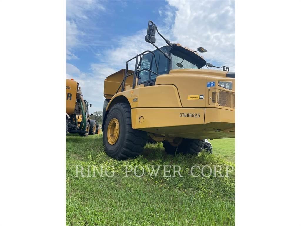 CAT 745TG Tombereau articulé
