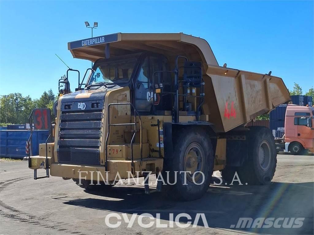 CAT 772G Tombereau articulé